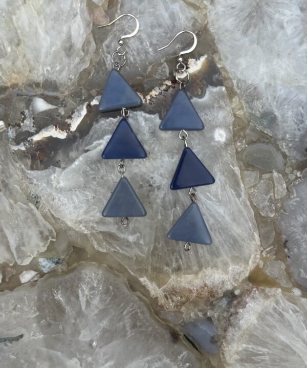 Taguna Nut Dangle Earrings/Blue Tower
