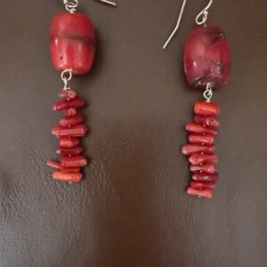 Coral Drop Earring/Cherry Red