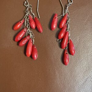 Coral Drop Earring/So Red