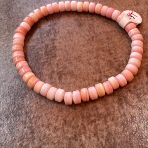 Conch Shell Stretch Bracelet/Beach Girl (Copy)